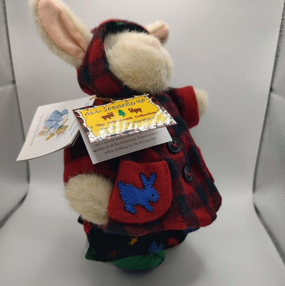 Hoppy Vanderhare "All Spruced Up" Rabbit - The Adirondack Collection! - Picture 5 of 10